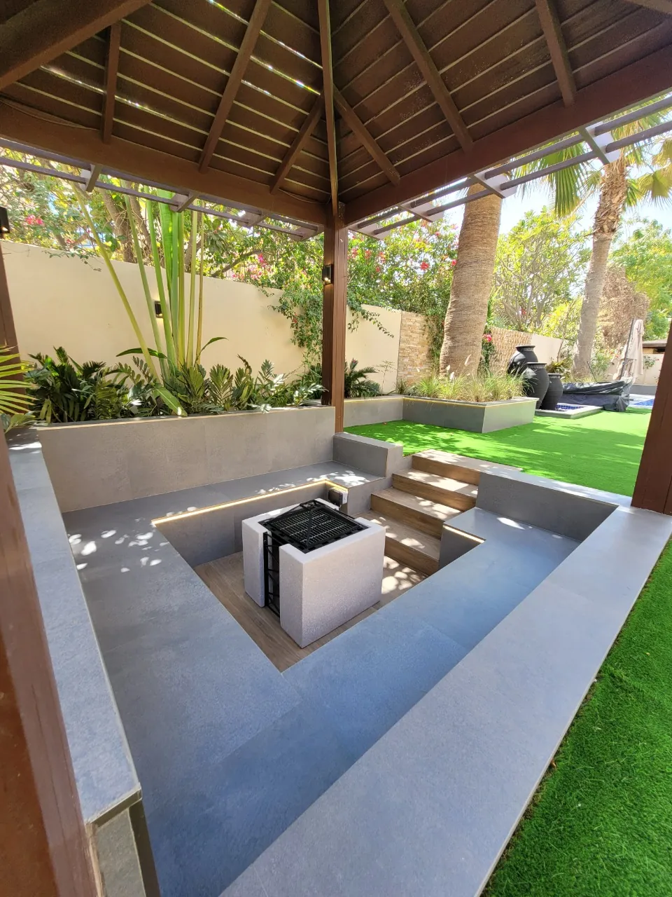 Landscape & Pool Works